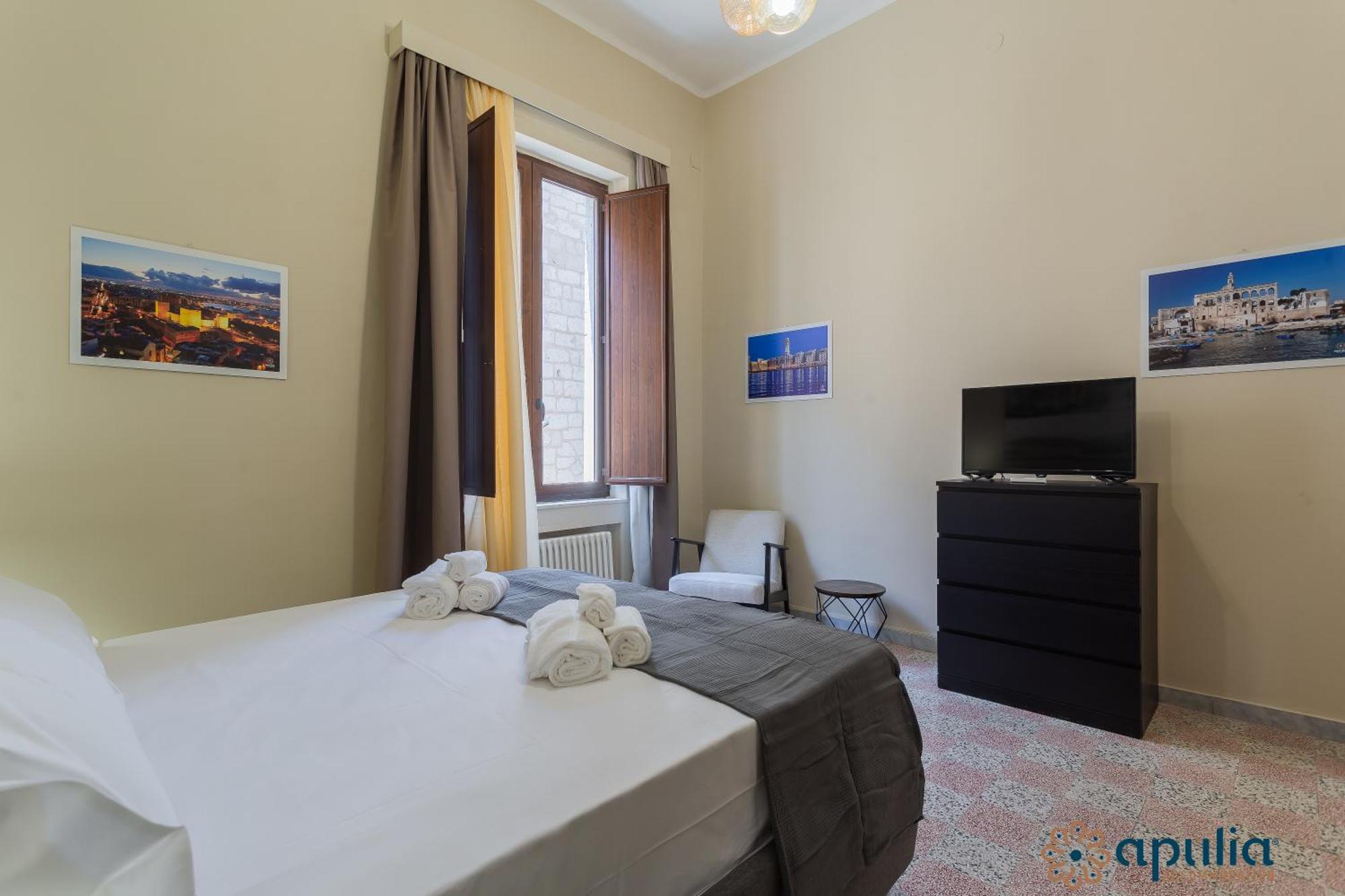 Le Antiche Mura By Apulia * Bari